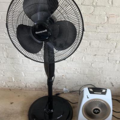 Floor Fan & 2 Space Heaters