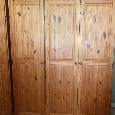 Large Wardrobe Closet 1