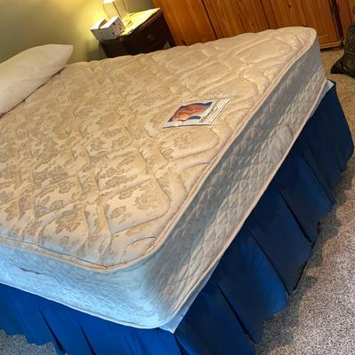 Full Size Bed