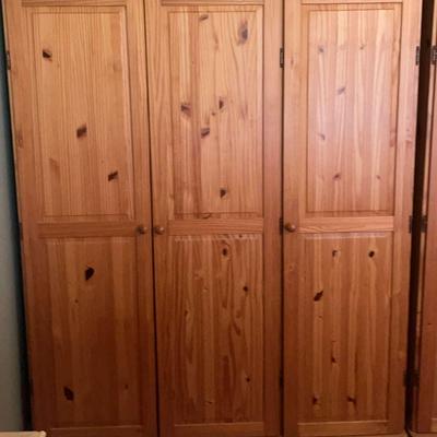 Large Wardrobe Closet 2