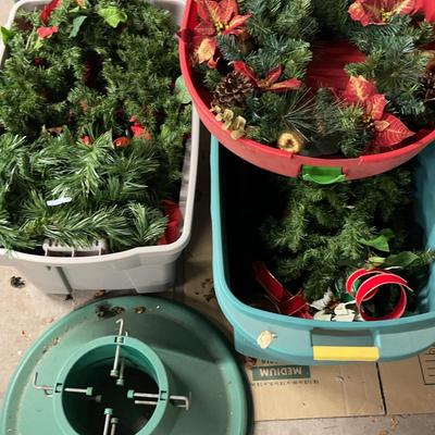 Holiday Garland And Wreath