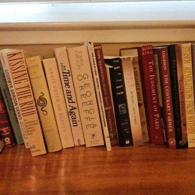 Books For Curious Minds 