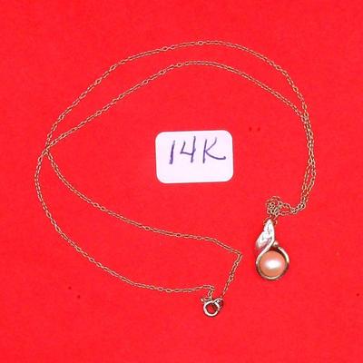 14k Pearl necklace 