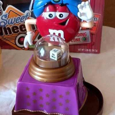 M&M Collectables 