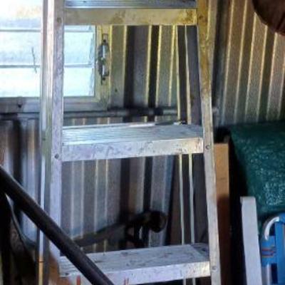 Sale Photo Thumbnail #382
