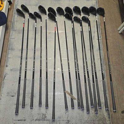 Sale Photo Thumbnail #438: #4500 • NEW!!! (16) Tommy Armour Golf Clubs
