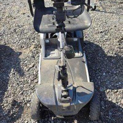 #83010 • Revo Pride Electric Wheel Chair
