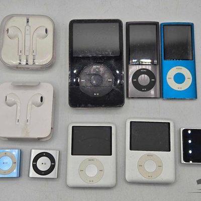#1602 • (10) Ipods & Headphones
