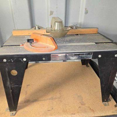 #8146 • Craftsman Router Table
