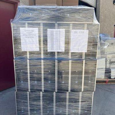 #2500 • 51 HP Elite 8300 Computer
