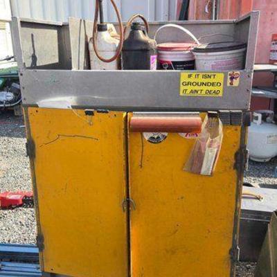 #81036 • Rolling Cabinet
