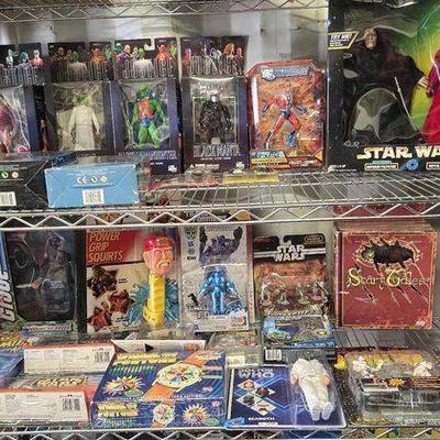 #4036 • Justice League Figures, Star Wars Figures & More
