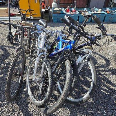 #83014 • (5) Mountain Bikes
