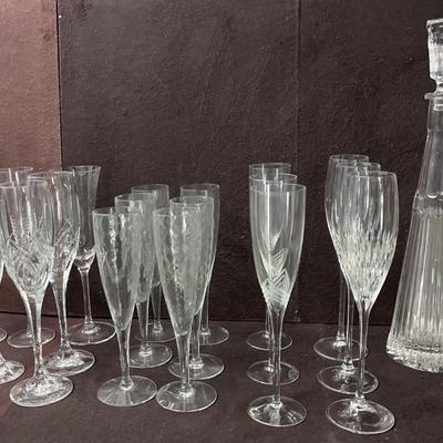 Towles, Vera Wang, Wedgewood Champagne Glasses & Decanter - Crystal and Glass, 23 Pcs