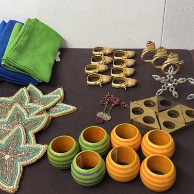 Snail Goldtone Napkin Rings, Bead Coasters, Fun Napkin Rings