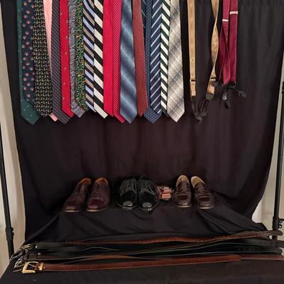 Lot 418: Business Attire For Men