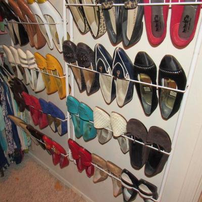 Sale Photo Thumbnail #143