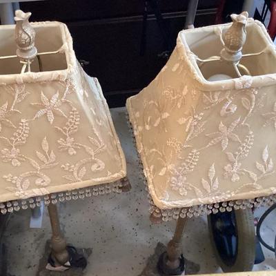 Set of 2 decorative lamps with shades
