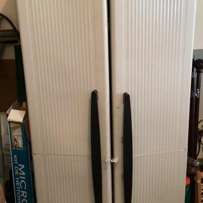 White storage cabinet4 shelves