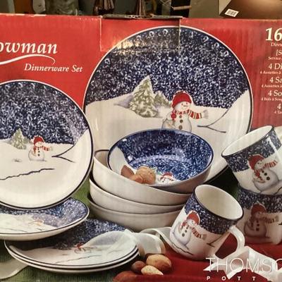 16 piece christmas dinnerware