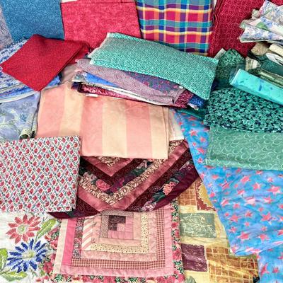 Quilting Fabric Stash & Fat Quarters