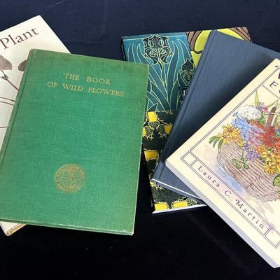 National Geographic Book Of Flowers, 1933 Printing With Color Plates & More 