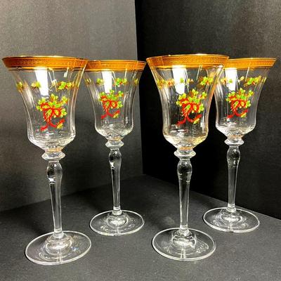 Mikasa Palatial Gold Holly Goblets/Iced Tea Glasses - Lot 5