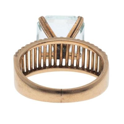 Aquamarine, 14k Yellow Gold Ring