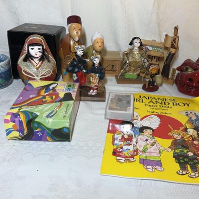 Asian Dolls, Wall Hanging  And Decor