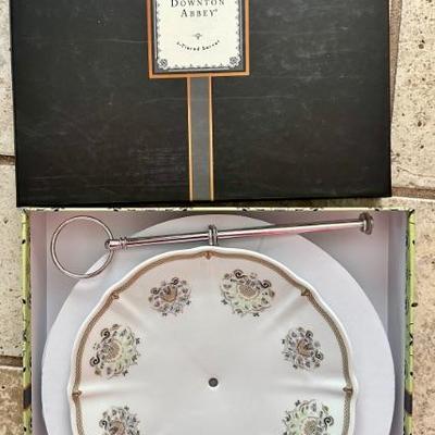 Downton Abbey two tiered server
