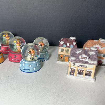Miniature Snowglobes & String Light Houses