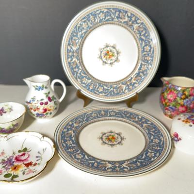 English Collectible China Pieces