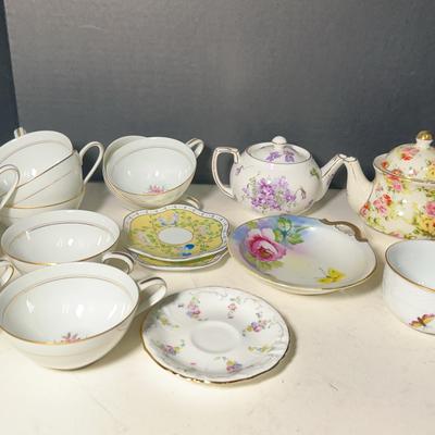 Noritake Daryl Teacups & More Mixed China