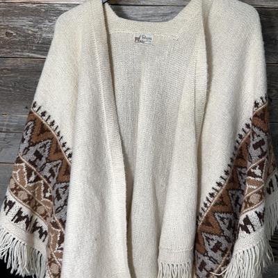 Fotrama Bolivian Alpaca Wool Cape