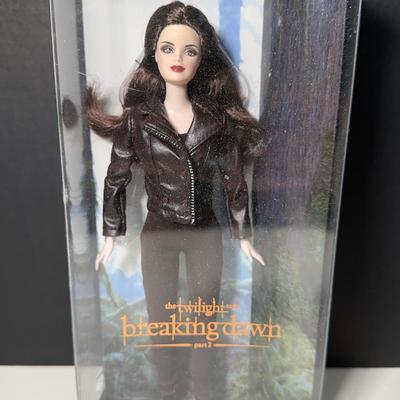 Barbie Pink Label Twilight Saga Part 2 Bella Doll