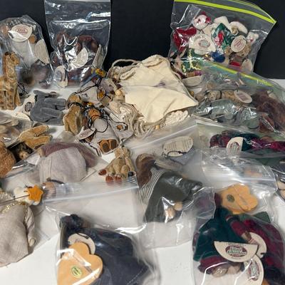 Cottage Collectibles Miniature Bears & Animals