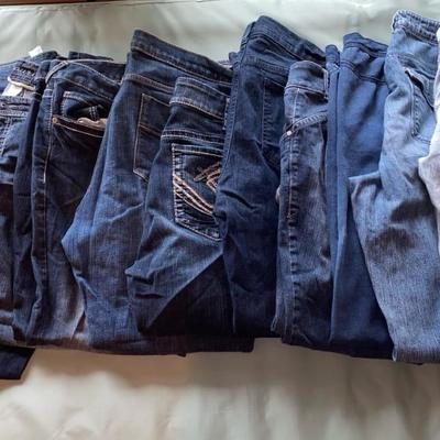 Womens Jeans & Capris 