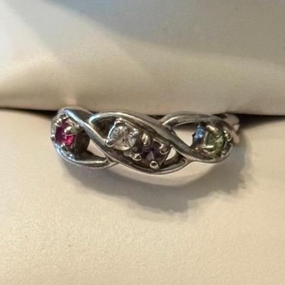 Multi-stone 10K