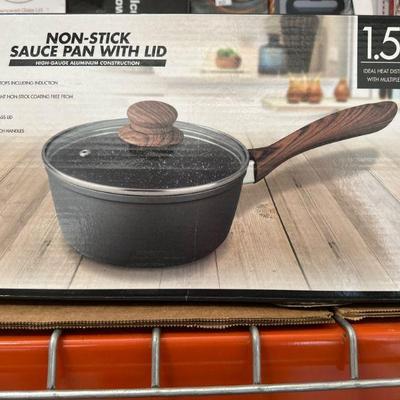 Non-Stick 1.5-Quart Saucepan with Lid