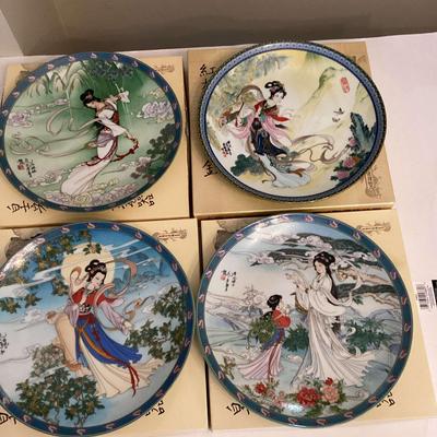 Lot Of Imperial Jingdezhen Porcelain Plates