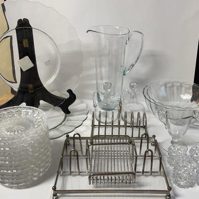 Assorted Glassware & Organizers