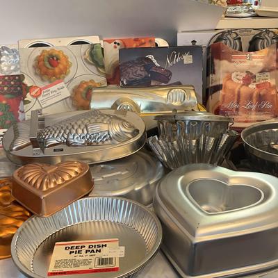 Large Assortment Cake Molds & More 