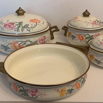 Vintage Enamelware Floral-Thems Metal Pot & Pan Set