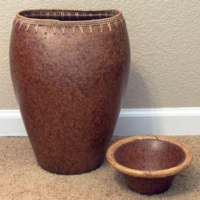 Lot #135 - Vintage Decorative Basket Set