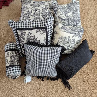 Lot #209 - Waverly Toile Country Life Throw Pillows
