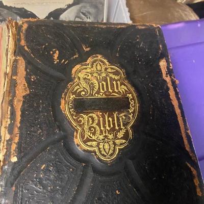 Estate sale photo