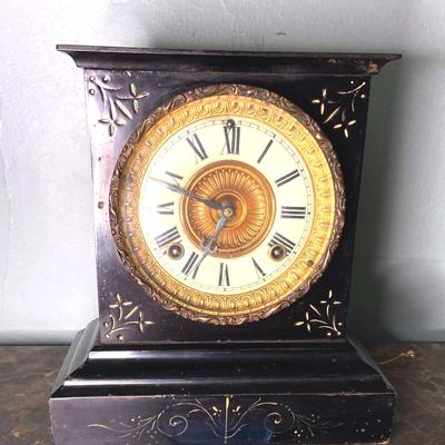 Mantel / Table Top Clock, Vintage