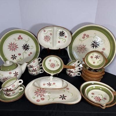 Featured in our online auction. This item will be available for in-person preview at the estate sale. Bidding begins at $1.
