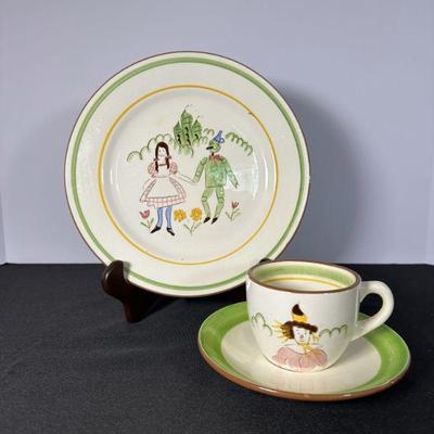 Featured in our online auction. This item will be available for in-person preview at the estate sale. Bidding begins at $1.