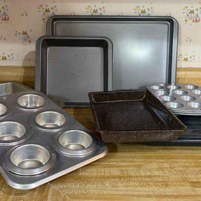 Pans pans, pans